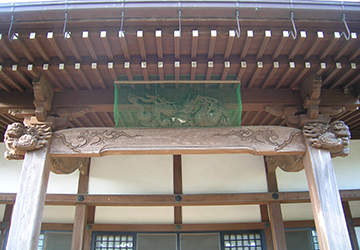 愛宕山長福寺本堂の彫刻